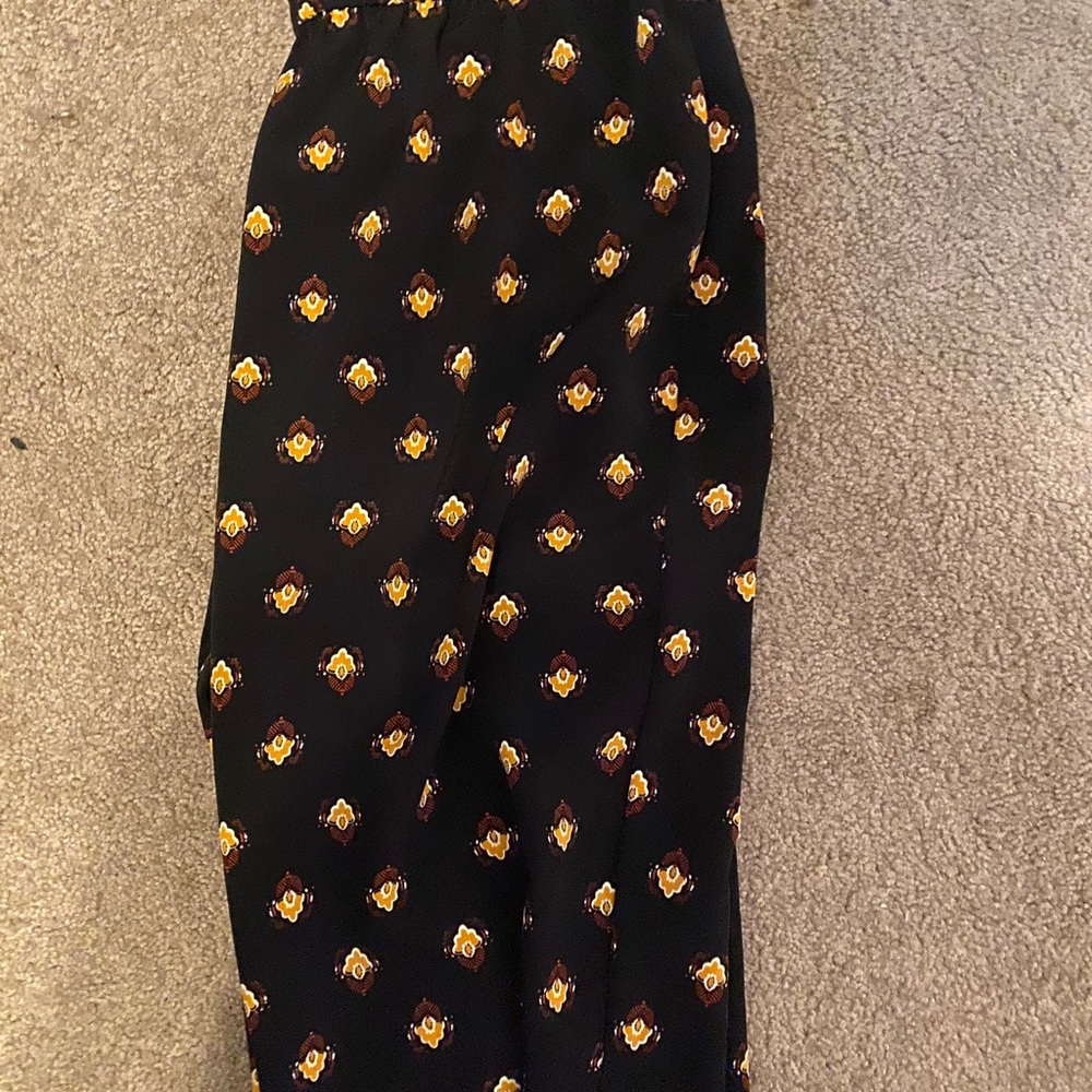 Express Pants - Picture 2 of 2